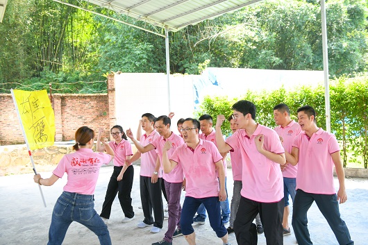 2YI9712.jpg