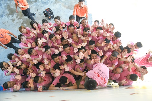 2YI0340.jpg